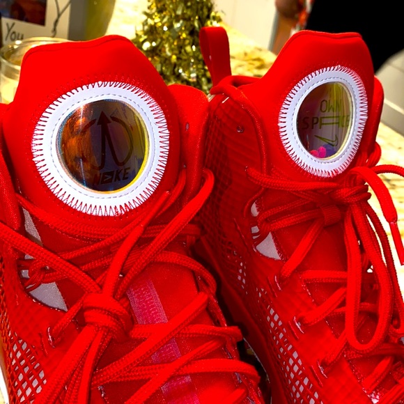 Nike Own Space AirZoom Sz14.5 Mens Red and White basketball sneakers - Picture 3 of 8